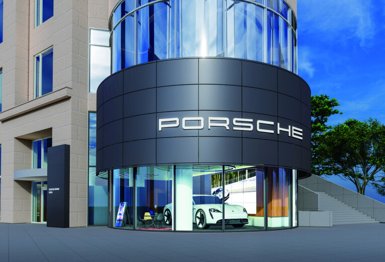 PORSCHE STUDIO GINZA